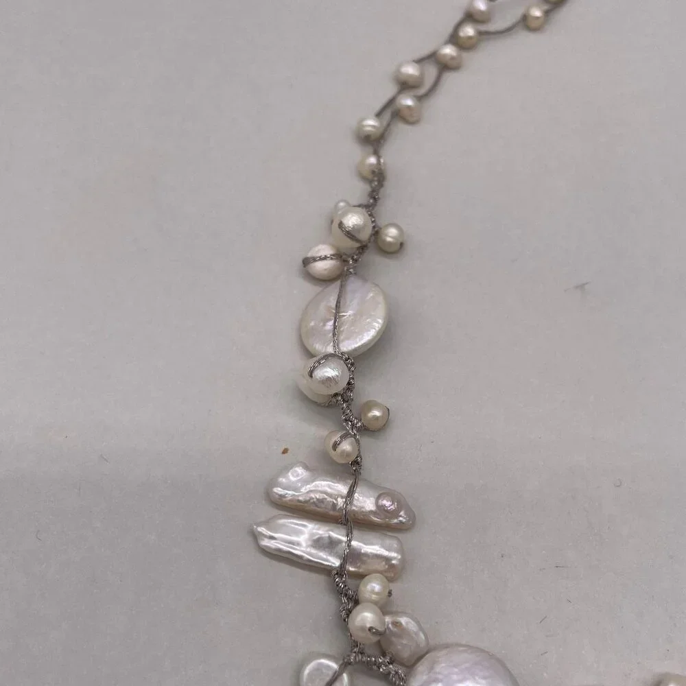 Mother of Pearl Bead Stretch Choker Necklace Silver Tone Shell Sea Beach Oyster - Picture 5 of 5